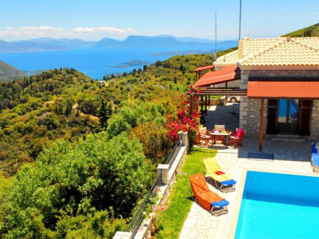 Villas Nousia 170